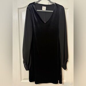 Lisa & Lucy Black Velvet Dress